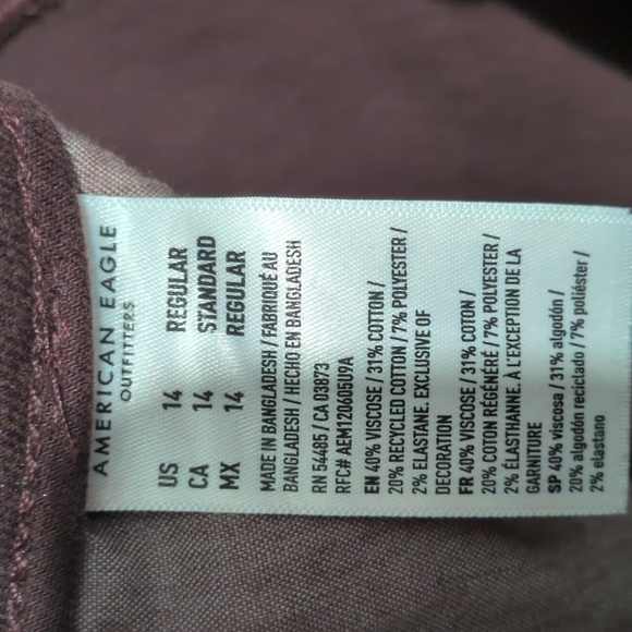 American Eagle High Rise Burgundy Capris Sz 14 Berry Maroon Cropped Capri - Picture 7 of 7
